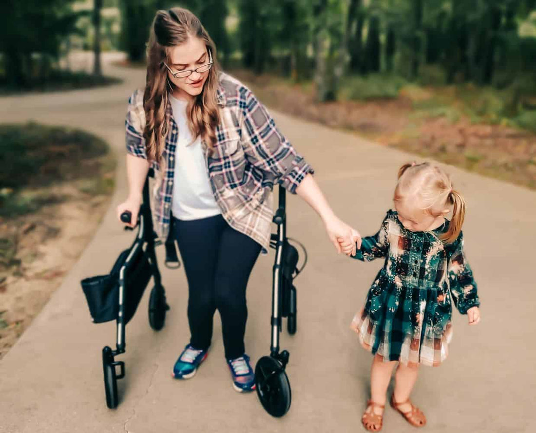 LifeGlider vs. Traditional Walkers & Rollators: What’s the Difference?